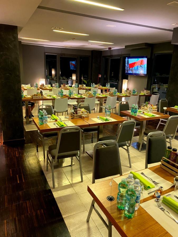 Bes Hotel Cremona Soncino Extérieur photo