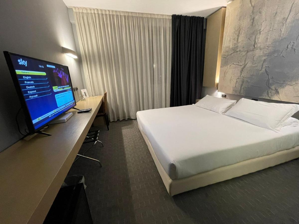 Bes Hotel Cremona Soncino Extérieur photo
