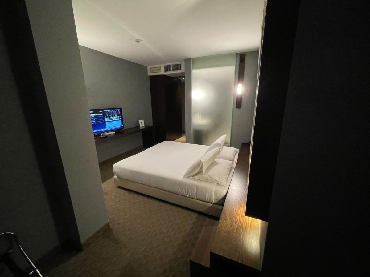 Bes Hotel Cremona Soncino Extérieur photo