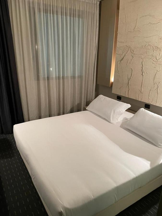 Bes Hotel Cremona Soncino Extérieur photo